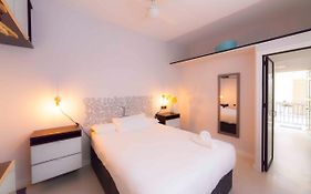 Modern Apartment In City Centre