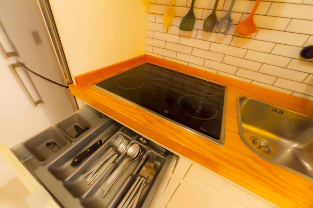 Modern Apartment In City Centre Siviglia Esterno foto