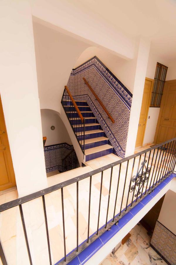 Modern Apartment In City Centre Siviglia Esterno foto