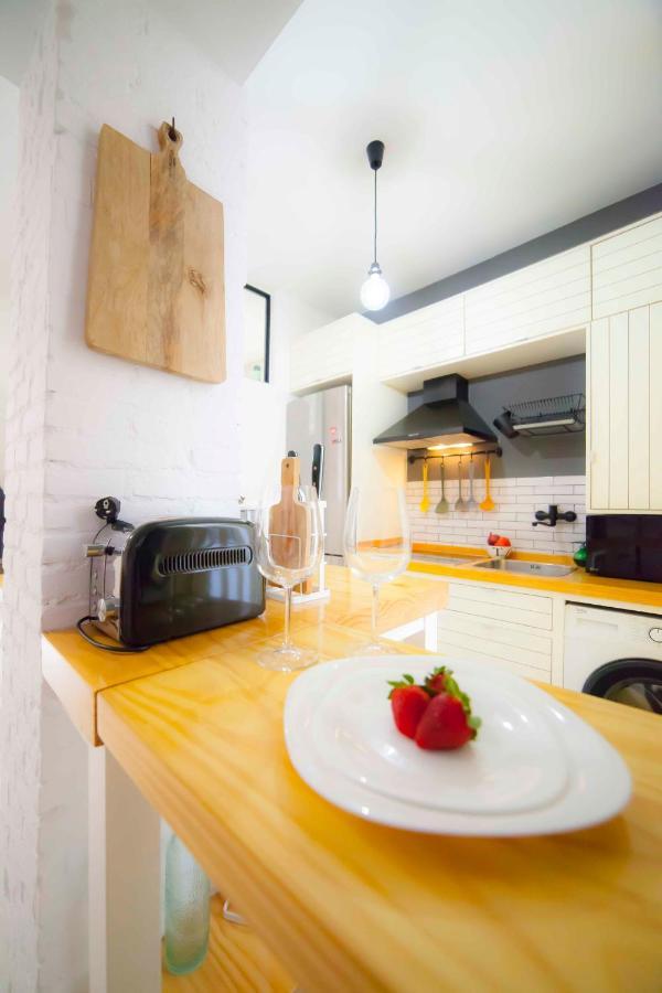 Modern Apartment In City Centre Siviglia Esterno foto